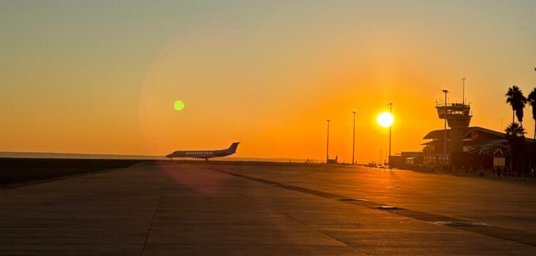quand acheter billet d'avion Windhoek que faire. Miles Revolut Vol Safari